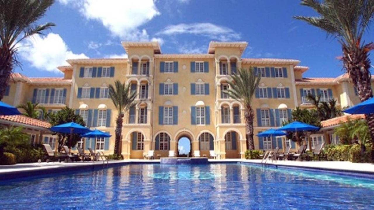 Villa Renaissance Unit 205 Grace Bay Beach 外观 照片
