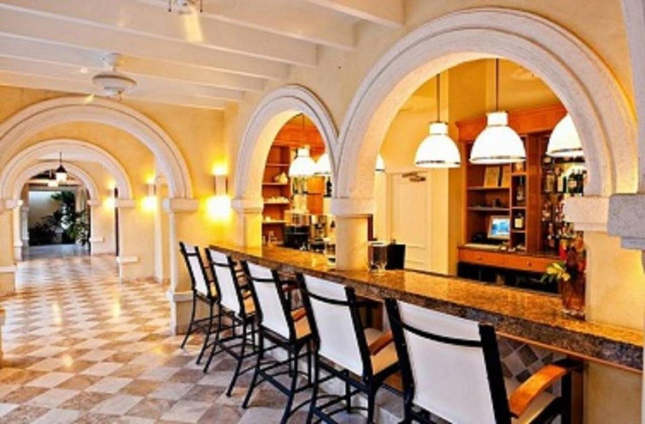 Villa Renaissance Unit 205 Grace Bay Beach 外观 照片